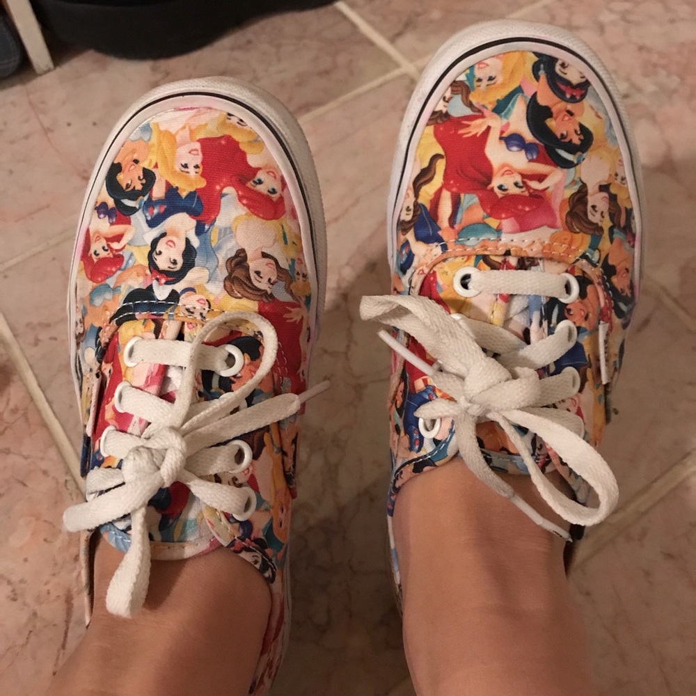 Disney princess vans size 6